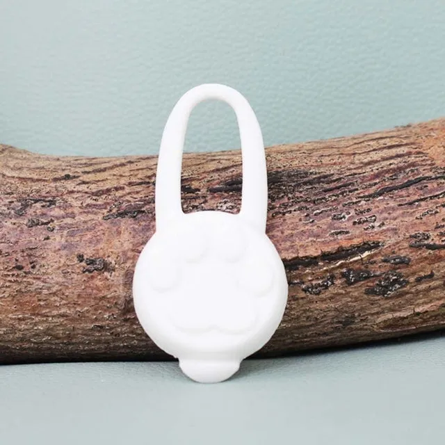 Anti-Lost LED Light Dog Luminous Pendant
