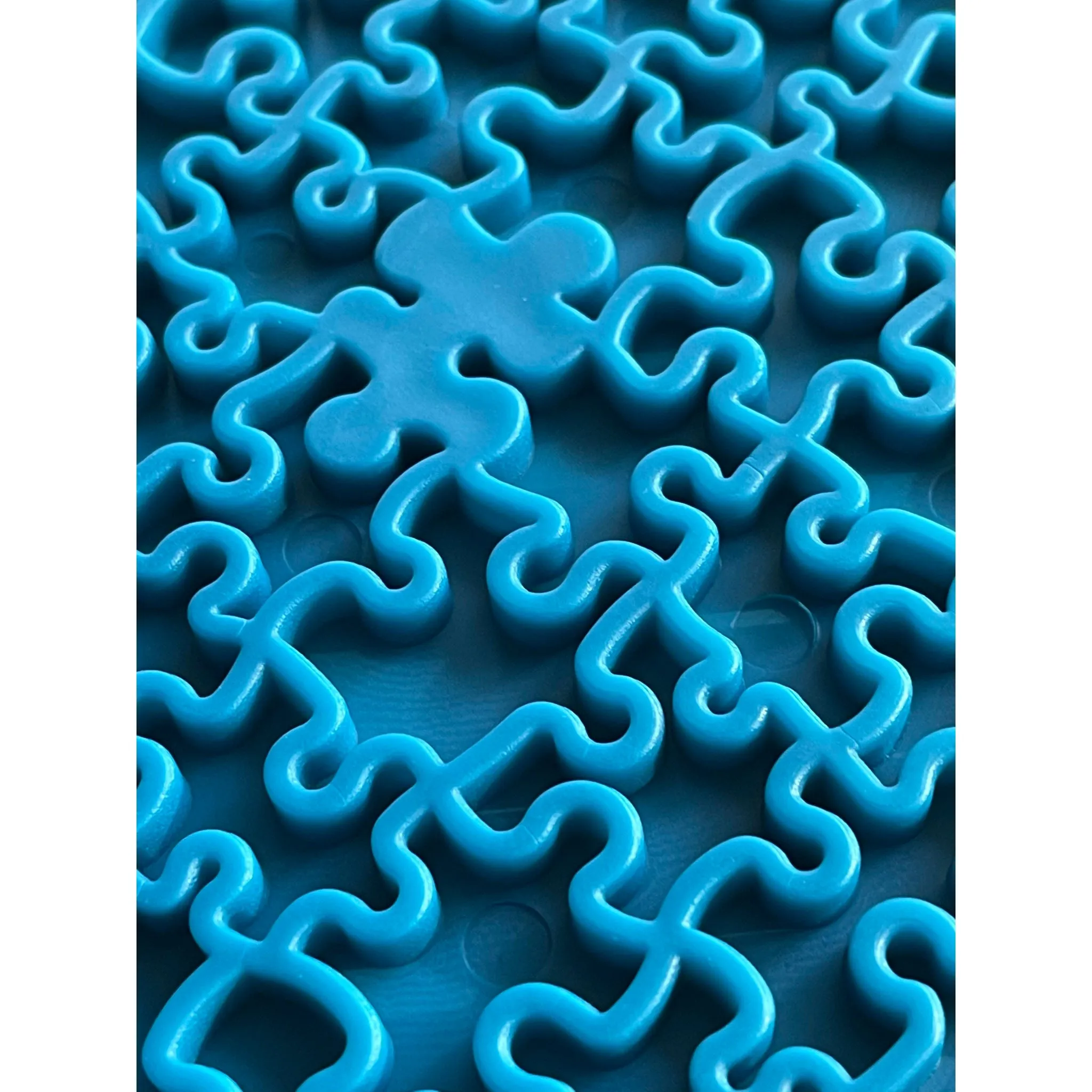 Jigsaw Design Slow Feeder Lick Mat for Dogs